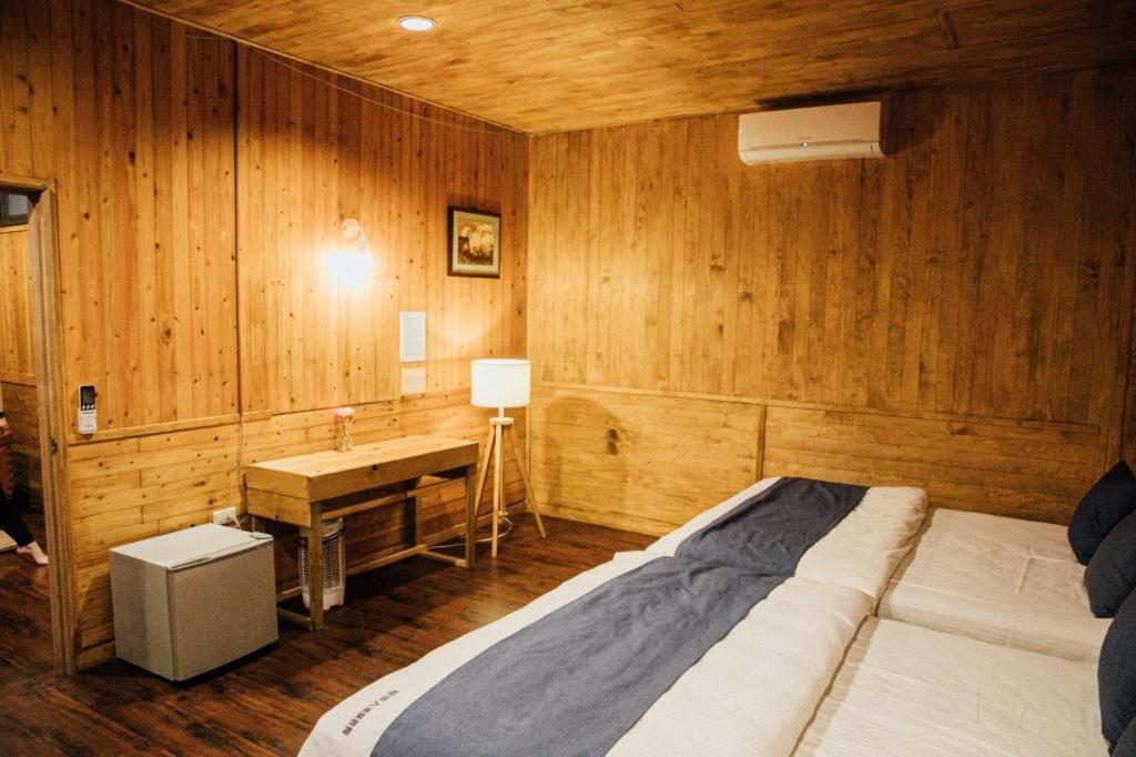 Cdr Hotspring Resort Liugui Eksteriør billede