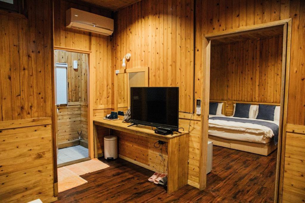Cdr Hotspring Resort Liugui Eksteriør billede